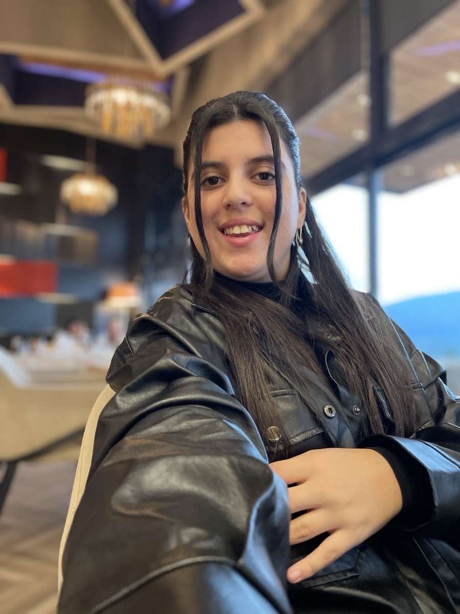 Profile Picture 3